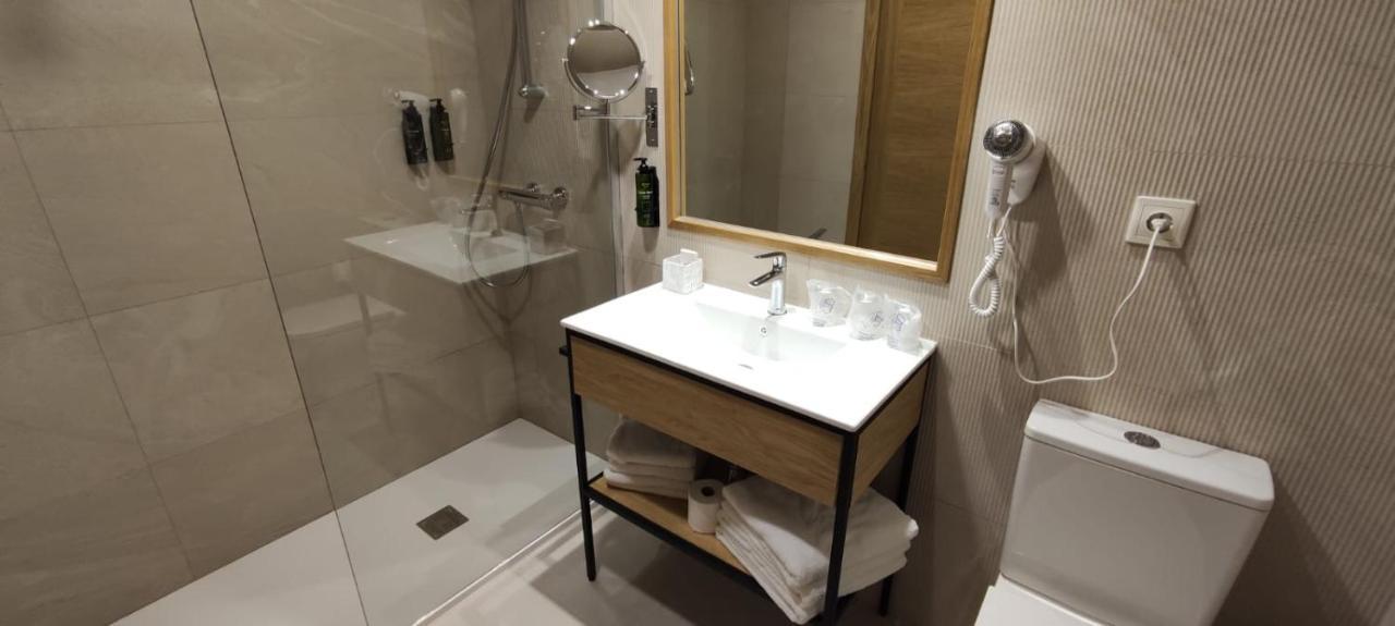 Hotel Parking Miradoiro De Belvis Santiago de Compostela Ngoại thất bức ảnh