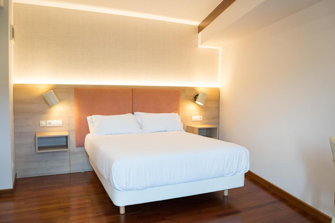 Hotel Parking Miradoiro De Belvis Santiago de Compostela Ngoại thất bức ảnh