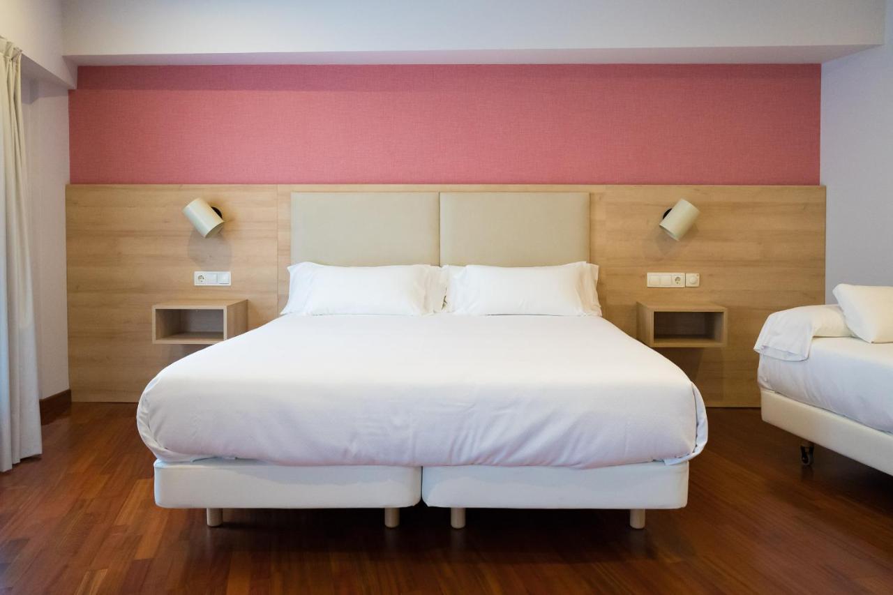 Hotel Parking Miradoiro De Belvis Santiago de Compostela Ngoại thất bức ảnh