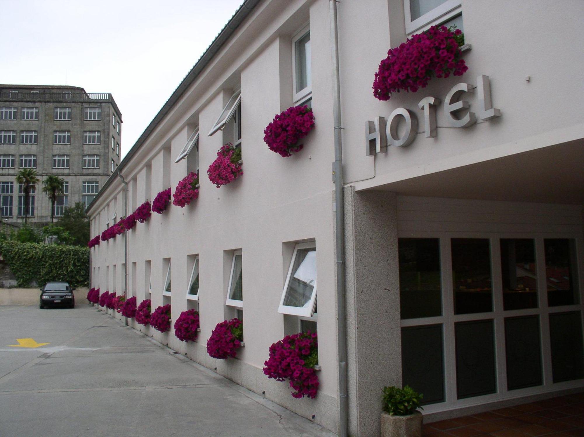 Hotel Parking Miradoiro De Belvis Santiago de Compostela Ngoại thất bức ảnh