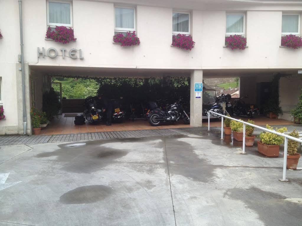 Hotel Parking Miradoiro De Belvis Santiago de Compostela Ngoại thất bức ảnh